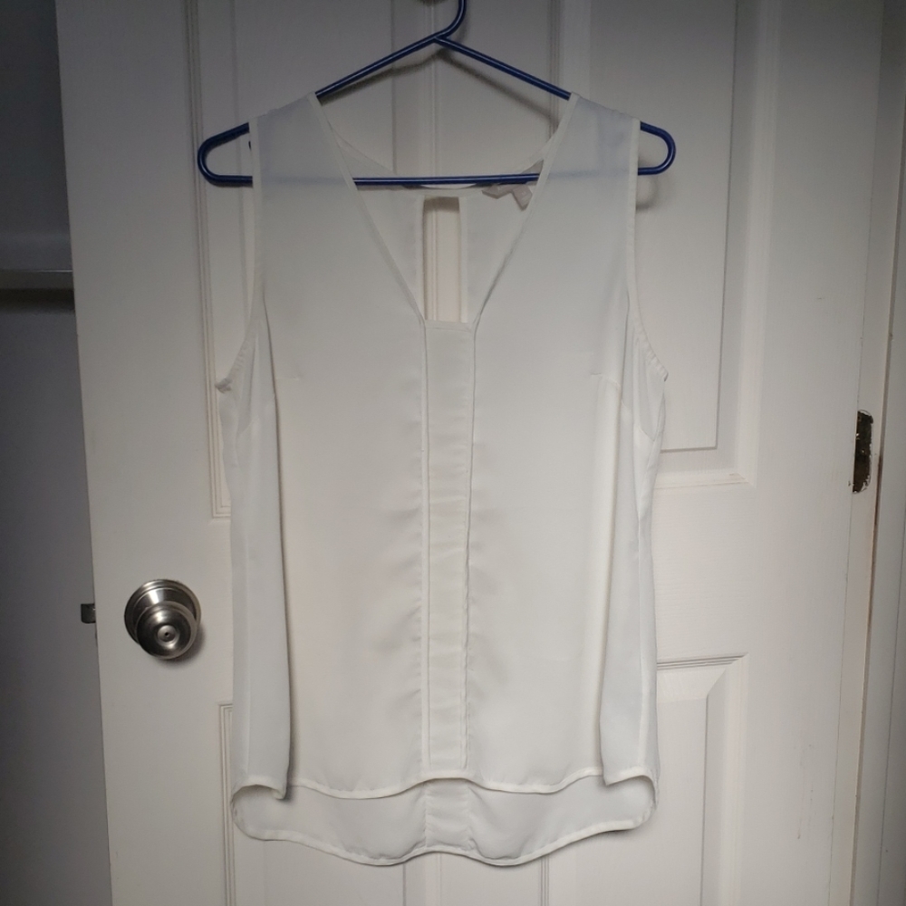 White Banana Republic dressy sleevless top